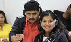 Индийские диджеи провели самое длинное музыкальное шоу на радио в мире
