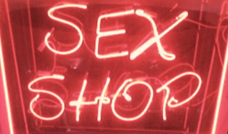 радиоведущие в секс-шопе