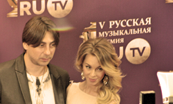 Программный директор Русского радио Роман Емельянов на Премии RUTV 2015